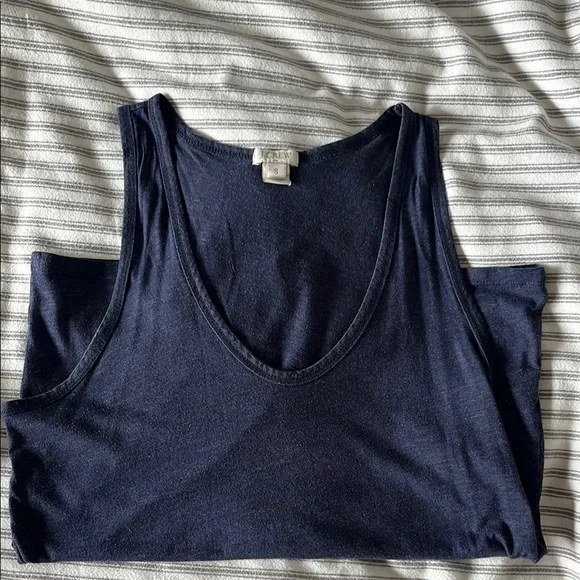 3 for $15 bundle of basic cotton V-neck tanks - Picture 2 of 4